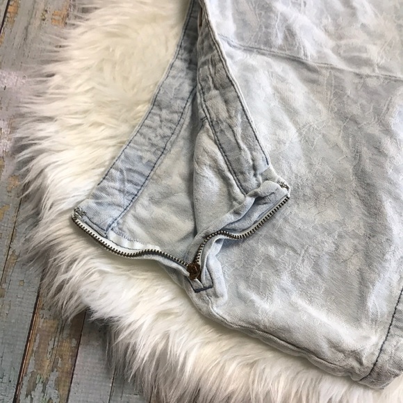 Free People Mid Rise Acid Wash Jean Shorts - Picture 6 of 8